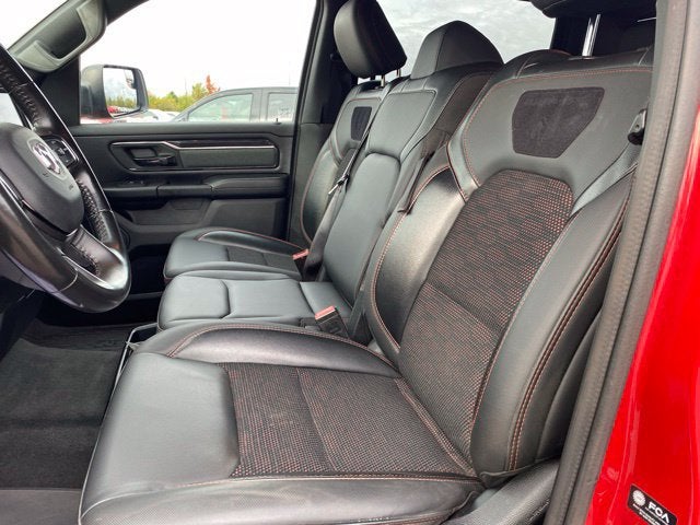 2022 RAM 1500 Big Horn Crew Cab 4x4 5'7" Box