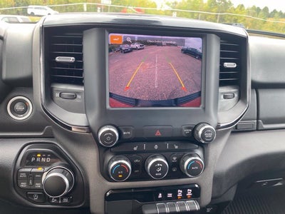 2022 RAM 1500 Big Horn Crew Cab 4x4 5'7" Box