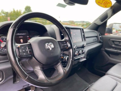 2022 RAM 1500 Big Horn Crew Cab 4x4 5'7" Box