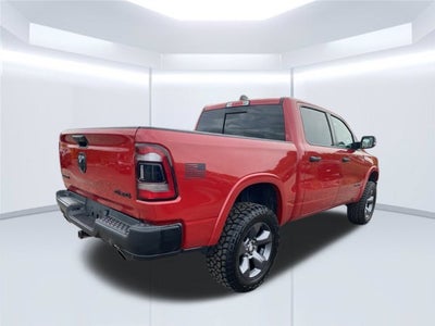 2022 RAM 1500 Big Horn Crew Cab 4x4 5'7" Box