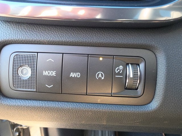 2027 GMC Acadia AT4