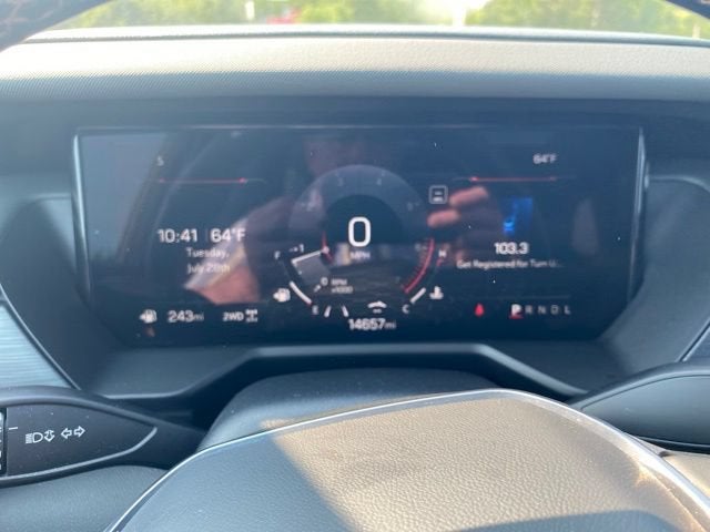 2024 GMC Acadia AT4