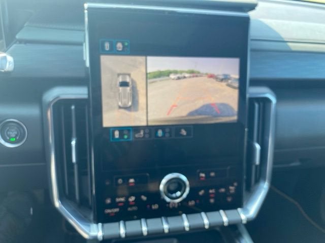 2024 GMC Acadia AT4