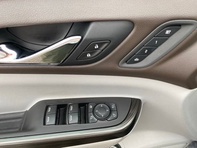 2021 GMC Acadia SLT