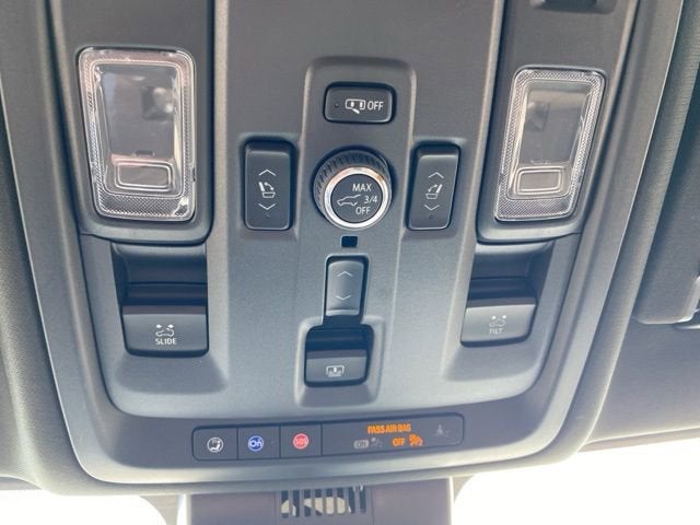 2025 GMC Yukon Denali Ultimate