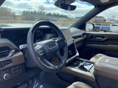 2025 GMC Yukon Denali Ultimate