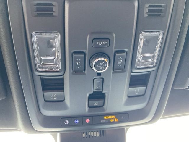 2025 GMC Yukon Denali Ultimate