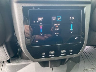 2025 GMC Yukon Denali Ultimate