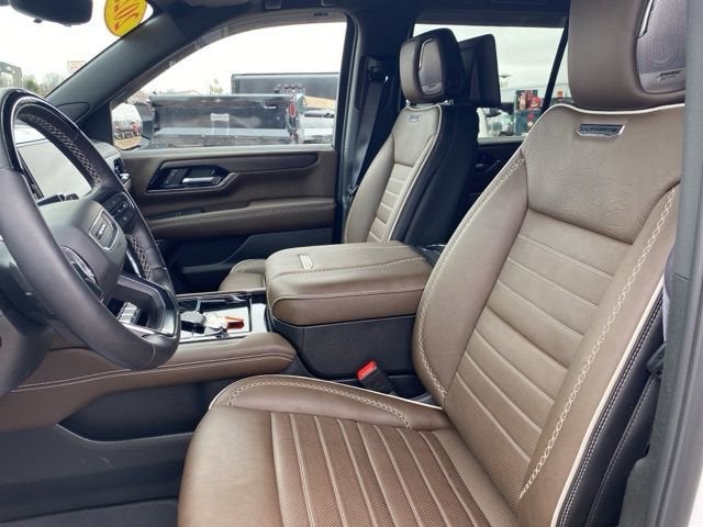 2025 GMC Yukon Denali Ultimate