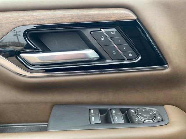 2025 GMC Yukon Denali Ultimate