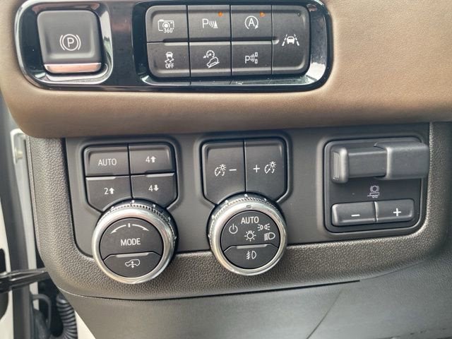 2025 GMC Yukon Denali Ultimate