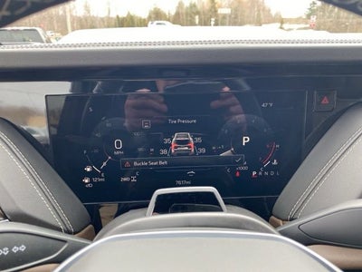 2025 GMC Yukon Denali Ultimate