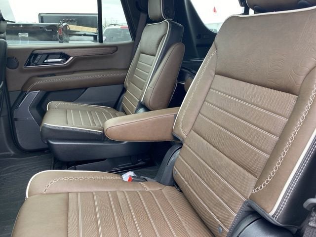 2025 GMC Yukon Denali Ultimate