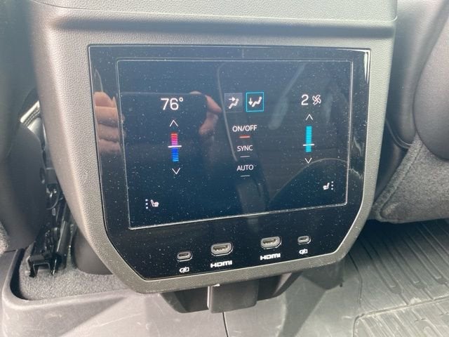 2025 GMC Yukon Denali Ultimate