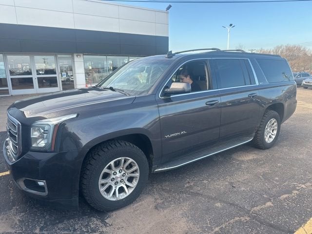 2017 GMC Yukon XL SLT