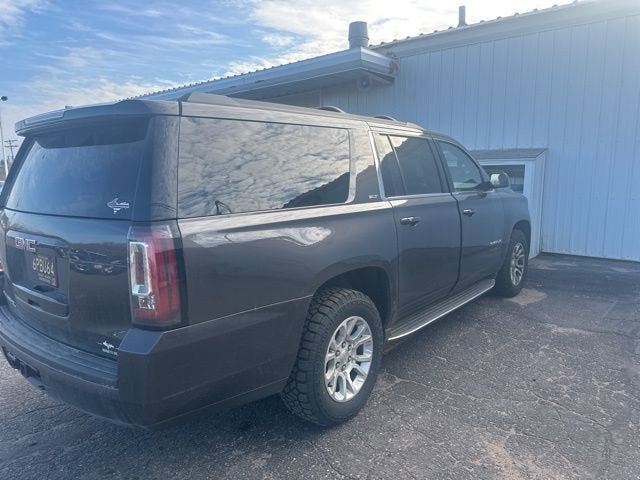 2017 GMC Yukon XL SLT