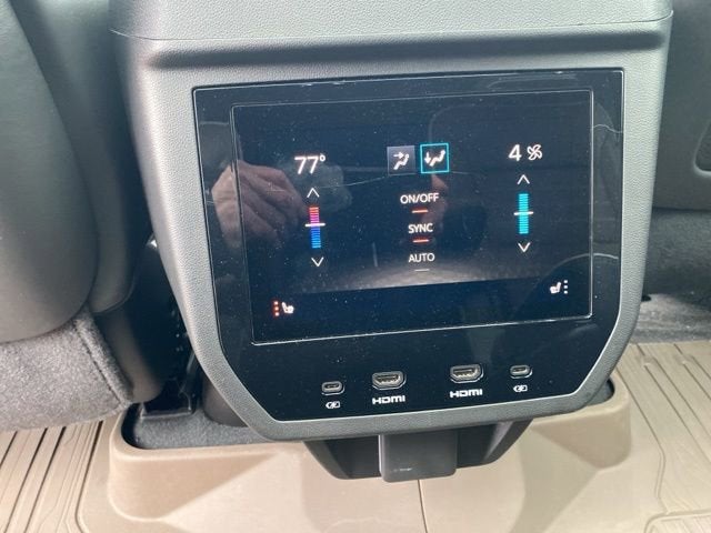 2025 GMC Yukon XL Denali Ultimate