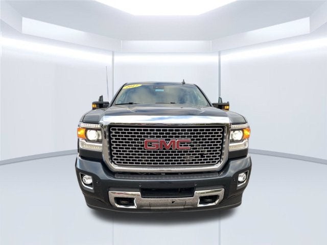2017 GMC Sierra 2500 HD Denali