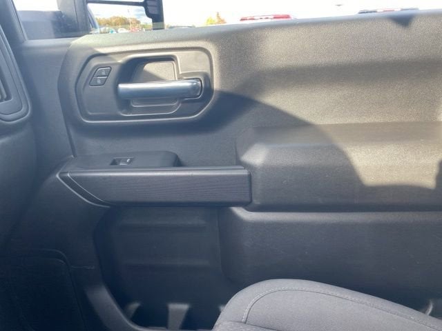 2024 GMC Sierra 2500 HD Pro