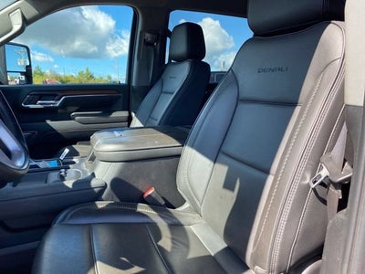 2024 GMC Sierra 2500 HD Denali