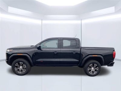 2023 GMC Canyon 4WD AT4