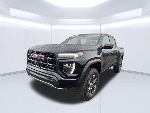 2023 GMC Canyon 4WD AT4