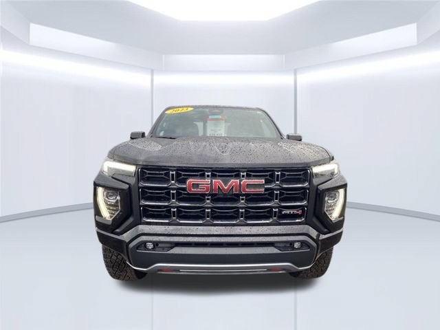 2023 GMC Canyon 4WD AT4