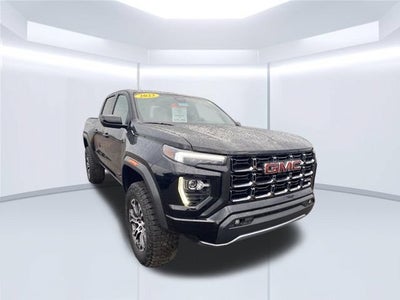 2023 GMC Canyon 4WD AT4