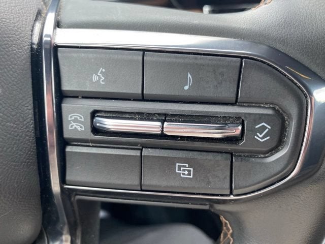 2023 GMC Canyon 4WD AT4