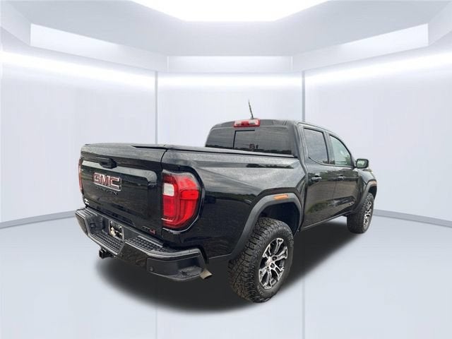 2023 GMC Canyon 4WD AT4