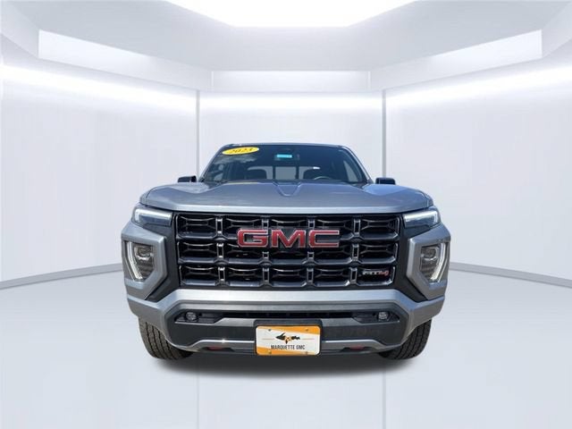 2023 GMC Canyon 4WD AT4