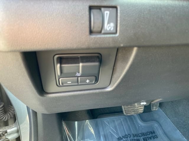 2023 GMC Canyon 4WD AT4
