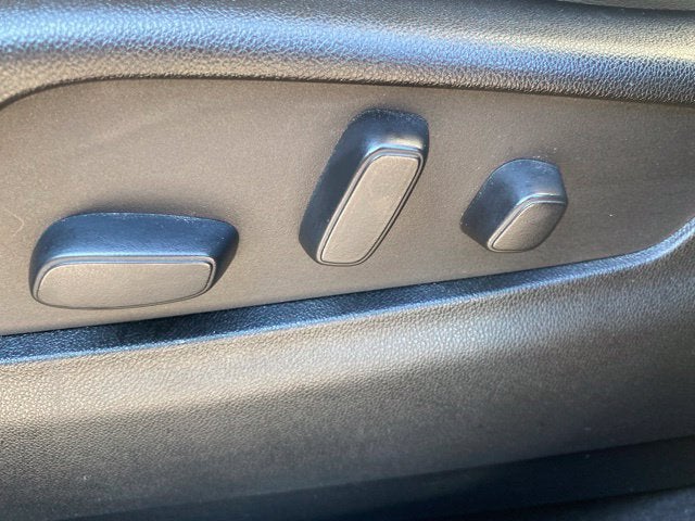 2021 Cadillac XT4 AWD Premium Luxury