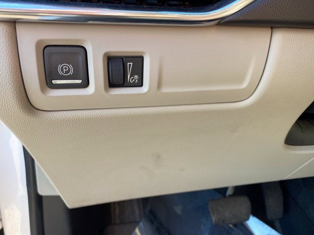 2021 Cadillac XT4 AWD Premium Luxury