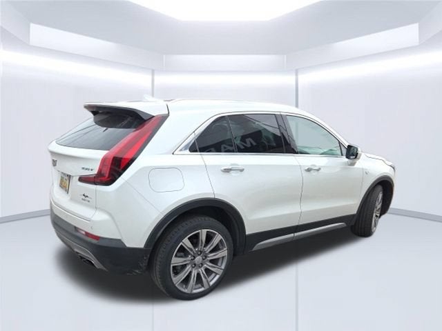 2021 Cadillac XT4 AWD Premium Luxury