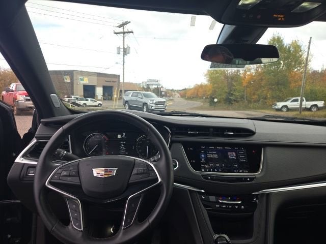 2025 Cadillac XT5 Premium Luxury