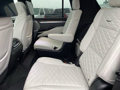 2025 Cadillac Escalade Sport Platinum