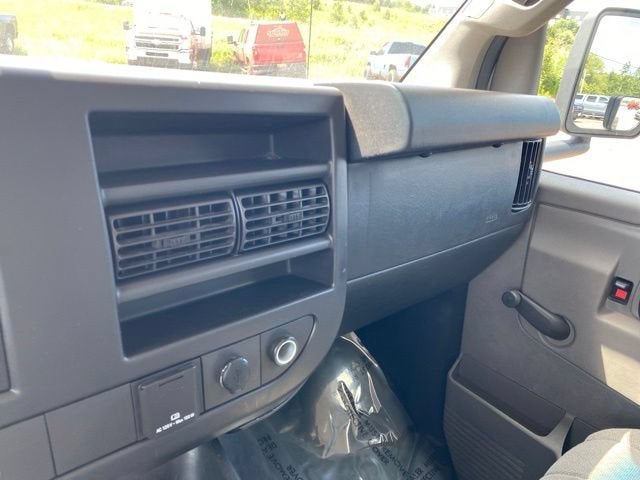 2018 Chevrolet Express Cutaway 3500 Work Van