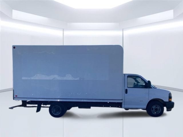 2019 Chevrolet Express Cutaway 3500 Work Van