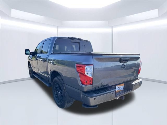 2019 Nissan TITAN SV