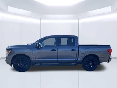 2019 Nissan TITAN SV