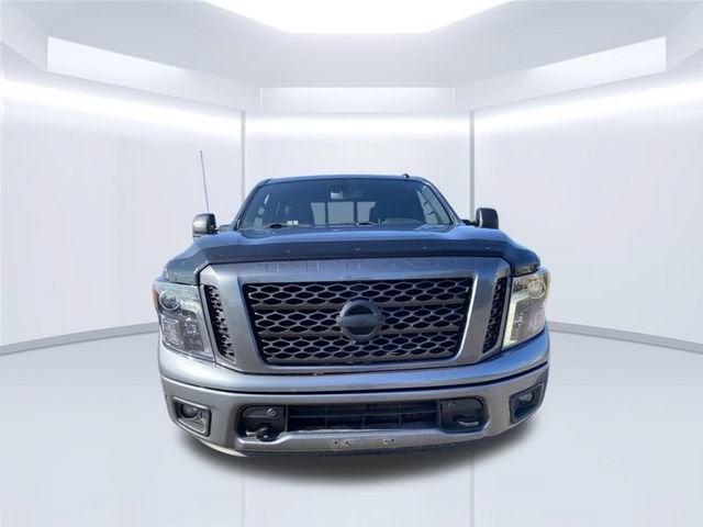 2019 Nissan TITAN SV