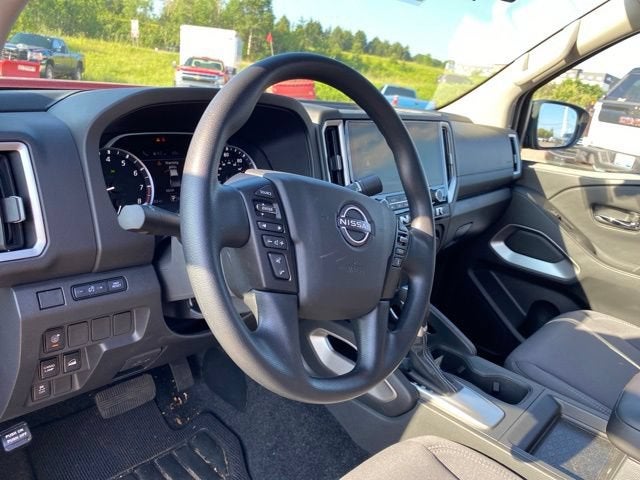 2025 Nissan Frontier Crew Cab Long Bed SV 4x4