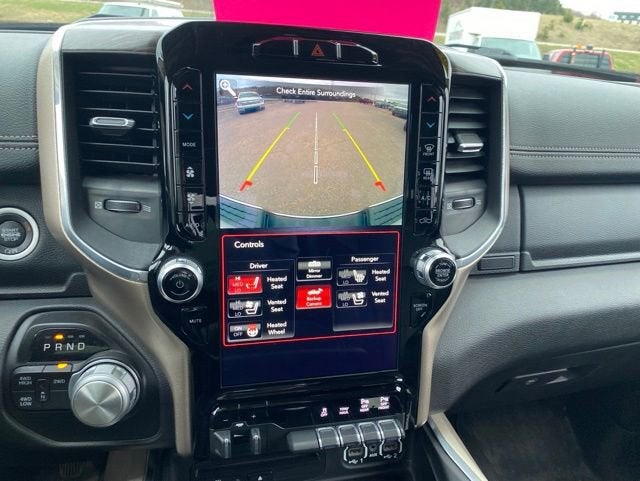 2019 RAM 2500 Laramie Crew Cab 4x4 6'4" Box