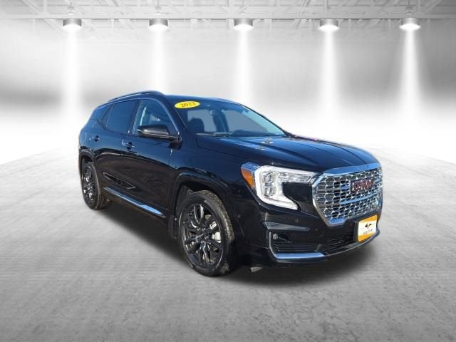 2023 GMC Terrain Denali
