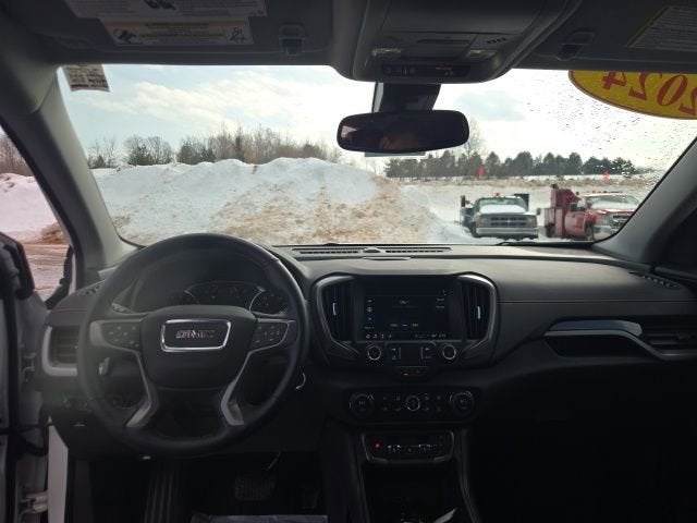 2024 GMC Terrain AT4