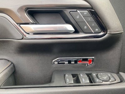 2025 GMC Sierra 1500 AT4