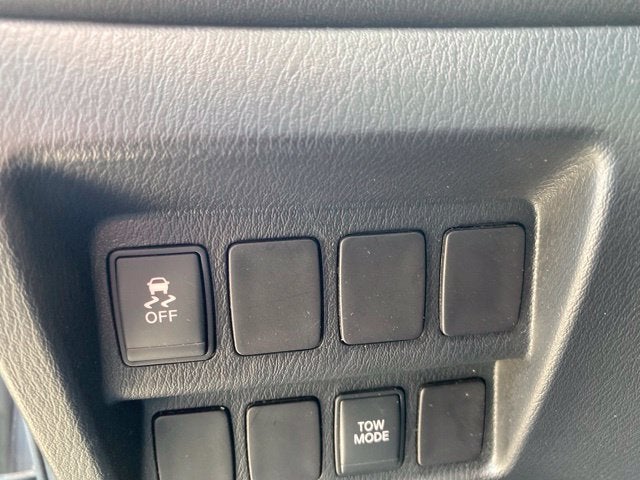 2015 Nissan Pathfinder SL