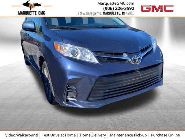 2020 Toyota Sienna LE