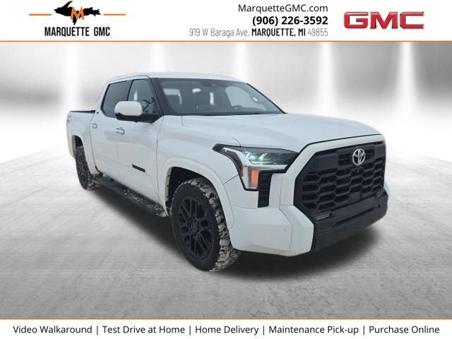 2022 Toyota Tundra 4WD SR5